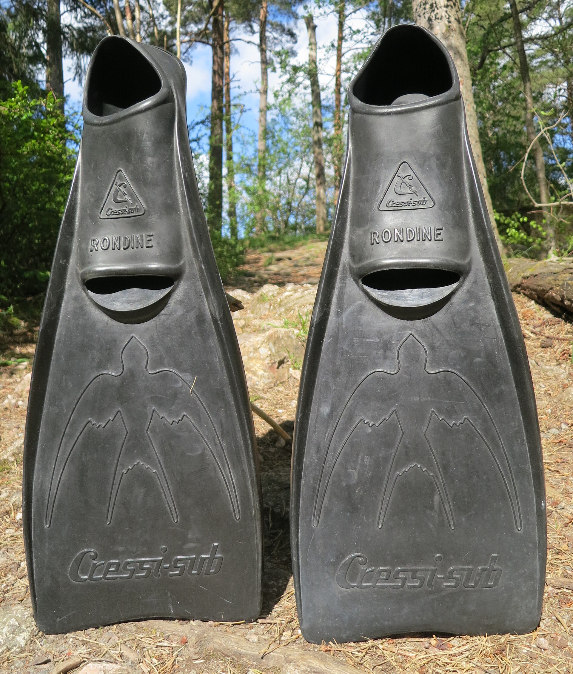 Vintage Cressi open-heel scuba fins