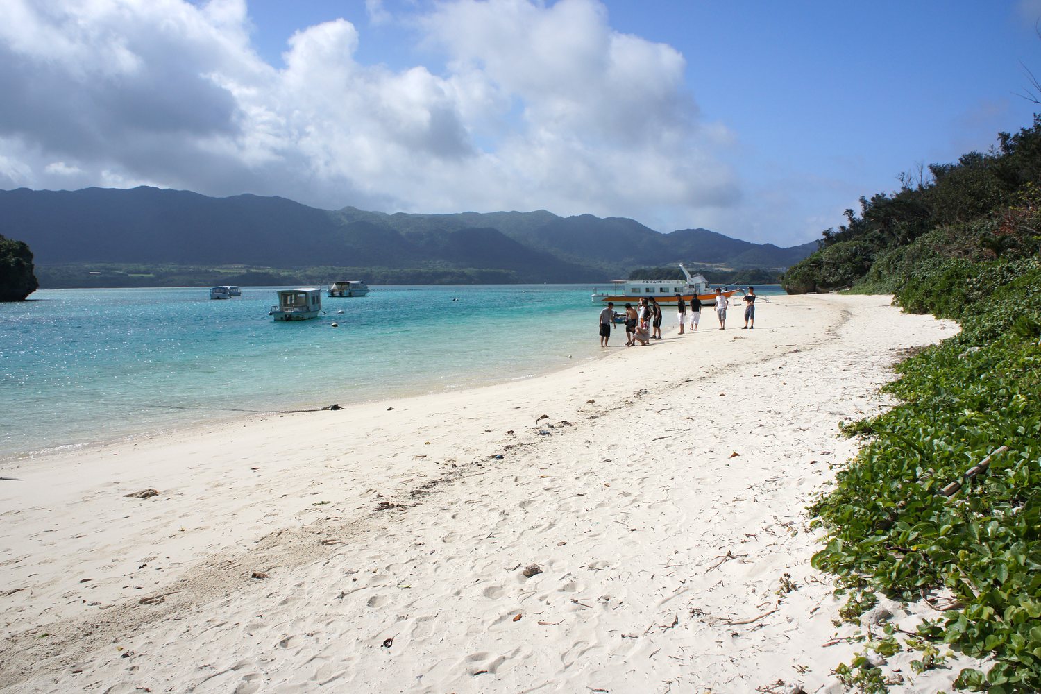Turquoise water of Kabira Bay, Ishigaki Island, Okinawa, Japan