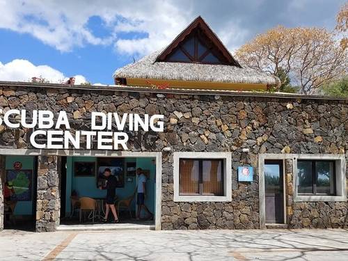 Euro-Divers - Club Med Albion