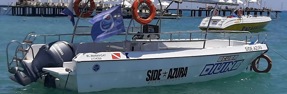 Side Azura Dive Center