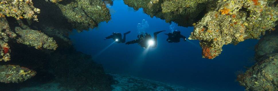 B-24 Diving Center-Komiža-Vis-Croatia