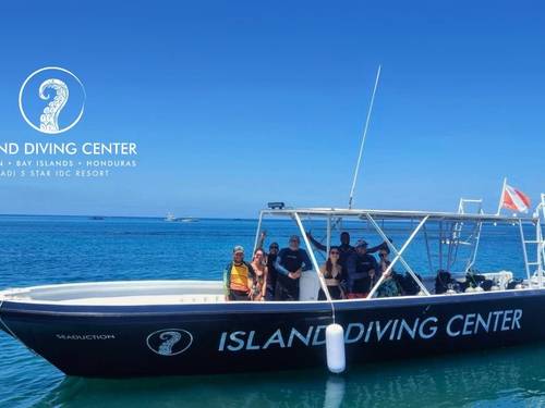 Island Diving Center