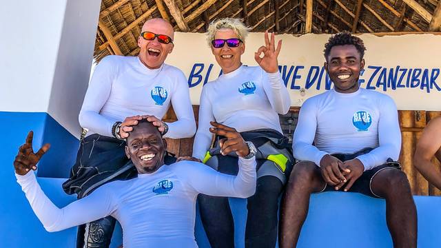bluewavediving-zanzibar