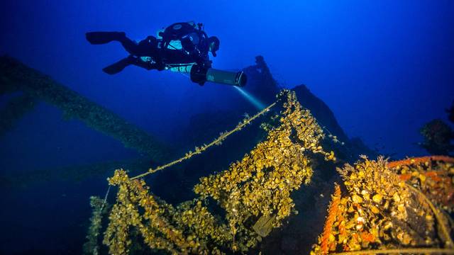 Keαdivers PADI 5 Star Dive Center