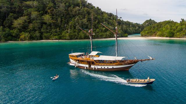 Wellenreng Liveaboard