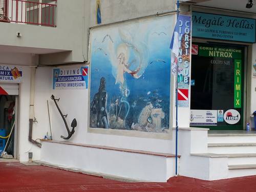 Diving Megale Hellas