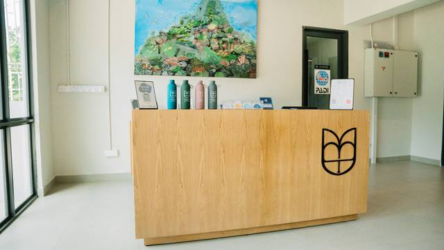 YBD Dive Centre
