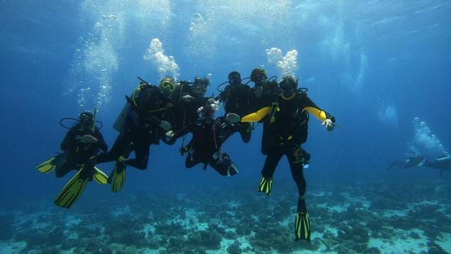 WATER WORLD FIVE STAR IDC DIVING RESORT