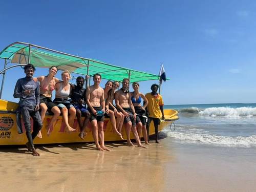 Divers Land Dive Club Unawatuna