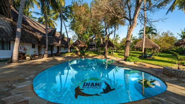 Diani Marine_5*PADI Scuba diving school & ACCOMMODATION
