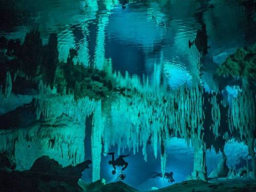 Divers UnderGround