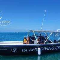 Island Diving Center