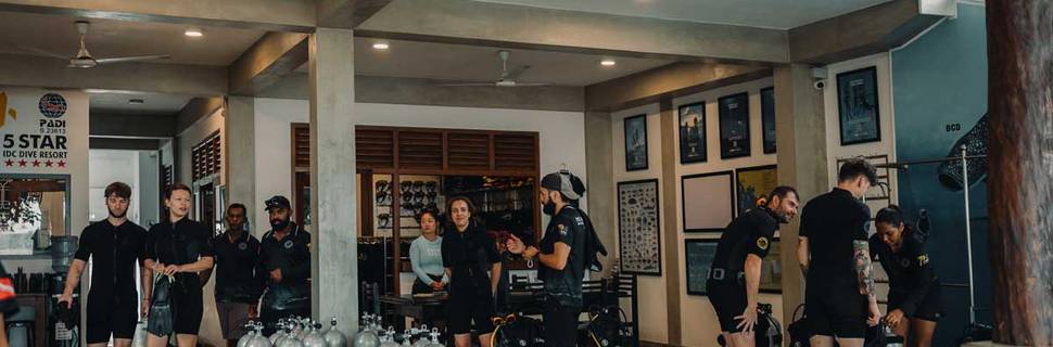 Pearl Divers PADI Dive Center Unawatuna