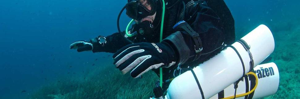 Diving Center - Deep Blue Diving