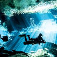 Aqua Blue Dive