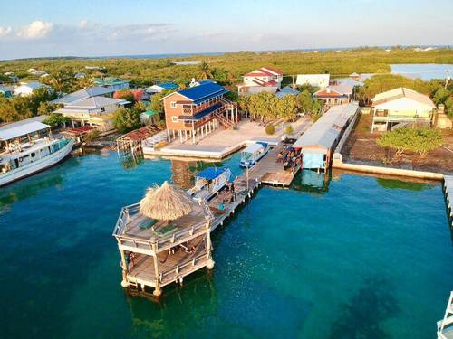 Alton's Dive Center