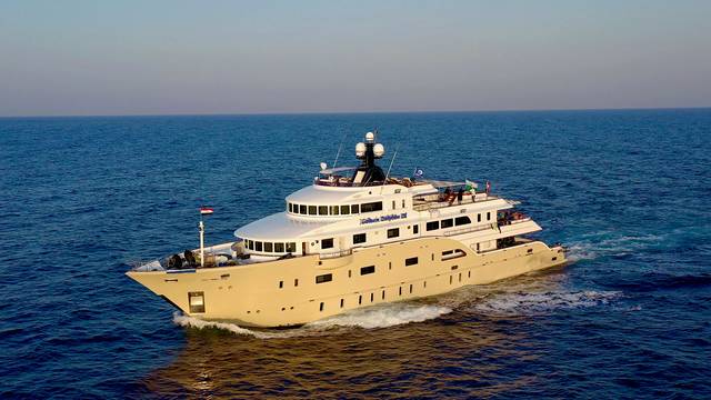 Golden Dolphin IV Liveaboard