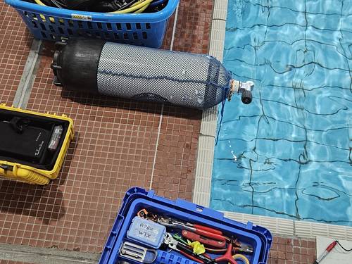 Easy Dive