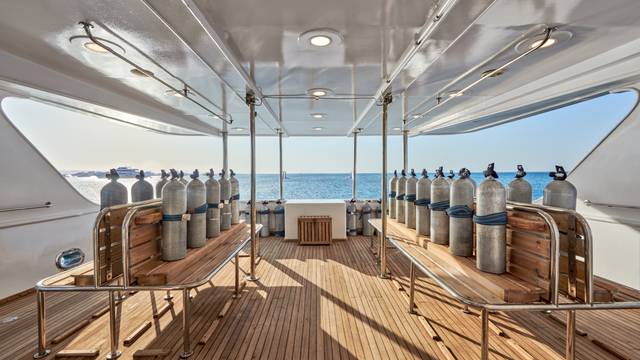 Serenity Liveaboard