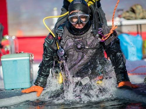 INTODIVE