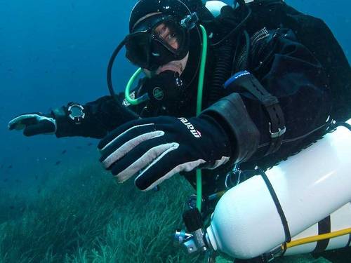 Diving Center - Deep Blue Diving