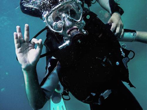 Pteron Diving School