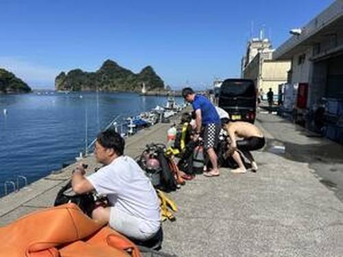 Shimoda Mikomoto Divers