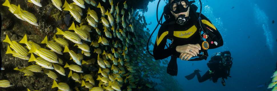 Aqura Dive Center