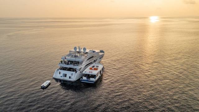 Emperor Serenity Liveaboard