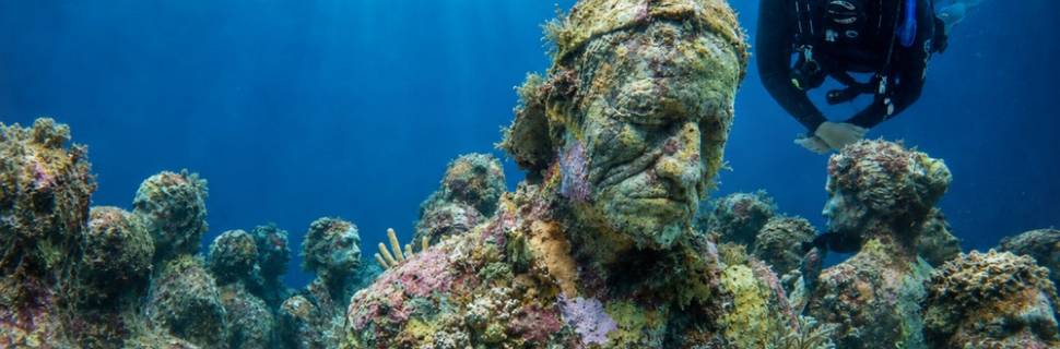 Amigos Divers - Diving in the underwater museum MUSA