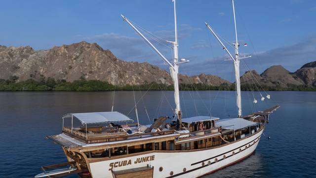 Scuba Junkie Liveaboards