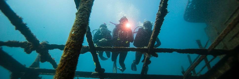 Underwater Connection