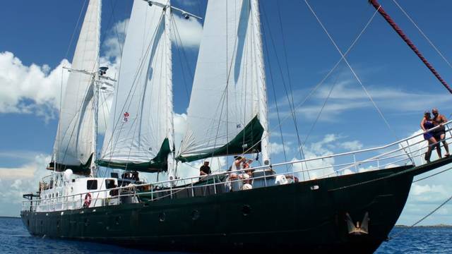 Juliet Sailing and Diving
