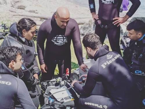 Dive World Inc.