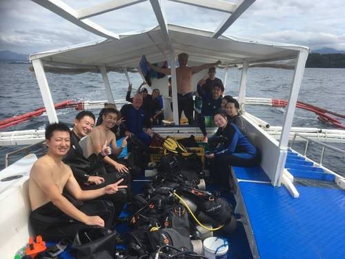 Mango's Dive Center